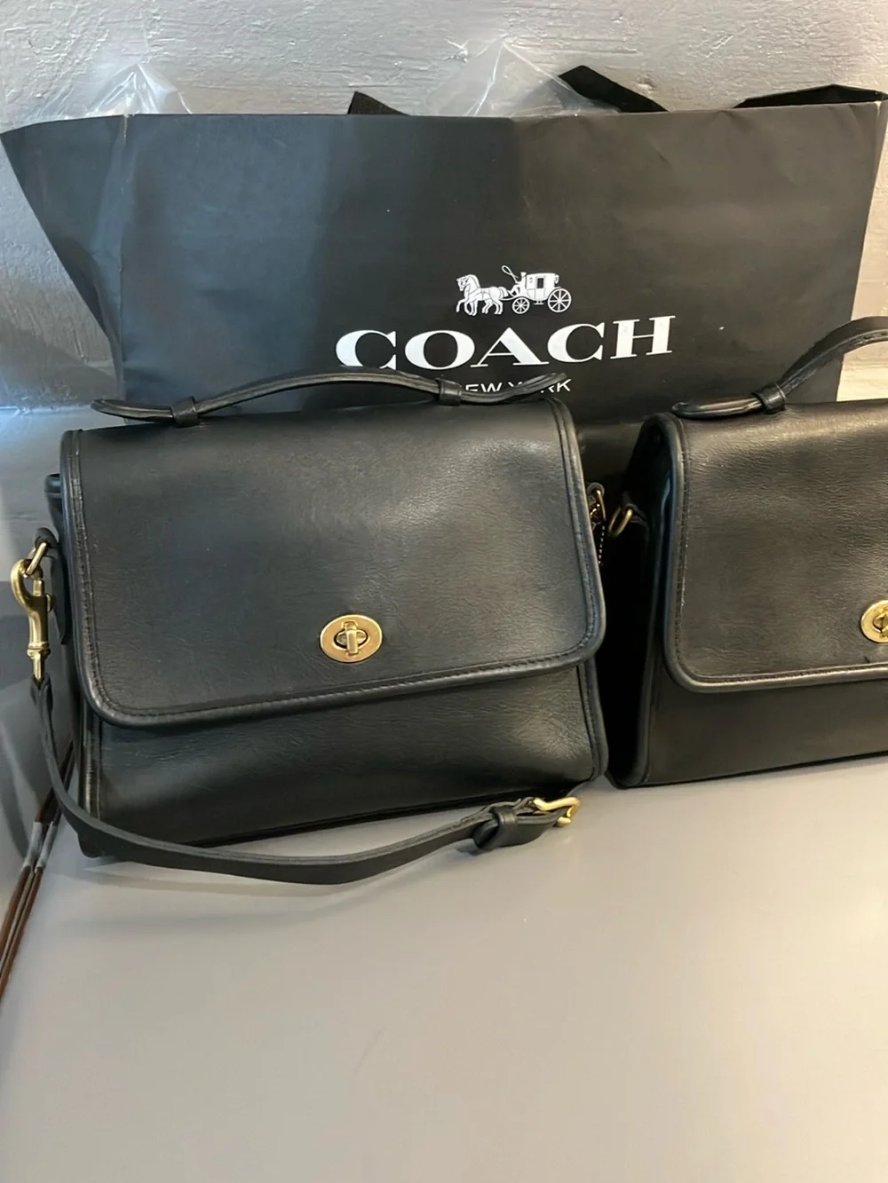 Coach Vintage Court 9870 Crossbody Bag Navy Blue